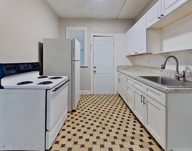 938 Cordova Place - Photo Thumbnail 8