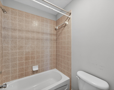 6377 Island Forest Drive - Photo Thumbnail 21