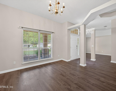648 W Johns Crk Parkway - Photo Thumbnail 5