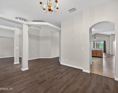 648 W Johns Crk Parkway - Photo Thumbnail 6