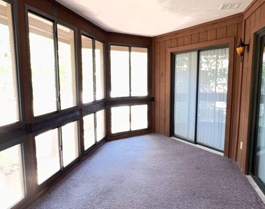 2 Pine Hurst Place - Photo Thumbnail 10
