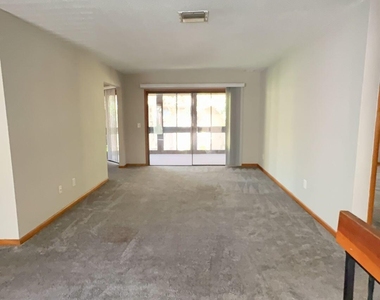 2 Pine Hurst Place - Photo Thumbnail 2
