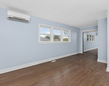 15 W 56th Street - Photo Thumbnail 5