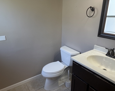 23639 W Chicago Street - Photo Thumbnail 9