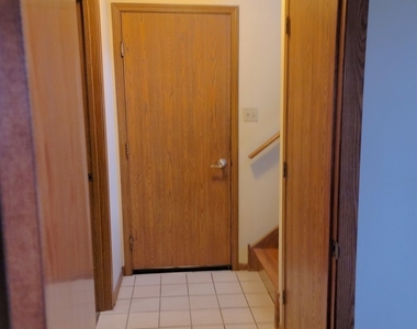 9264 Windsor Parkway - Photo Thumbnail 30