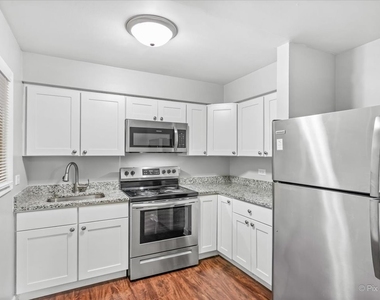 1080 N Wheeling Road - Photo Thumbnail 1