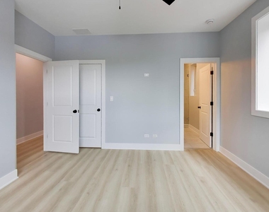 6548 S Maryland Avenue - Photo Thumbnail 12