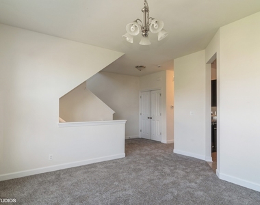 69 Melrose Court - Photo Thumbnail 3