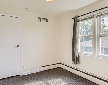 512 Porter Street - Photo Thumbnail 8