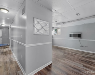 4909 Spencer Avenue - Photo Thumbnail 17