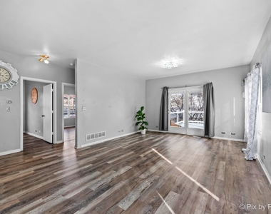 4909 Spencer Avenue - Photo Thumbnail 6