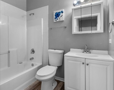4909 Spencer Avenue - Photo Thumbnail 15