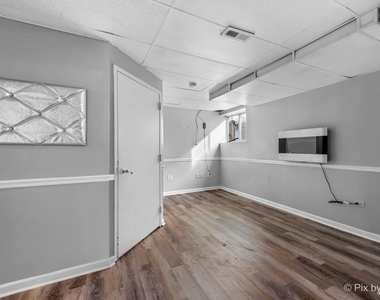 4909 Spencer Avenue - Photo Thumbnail 18