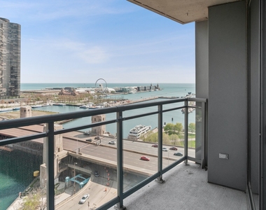 450 E Waterside Drive - Photo Thumbnail 17