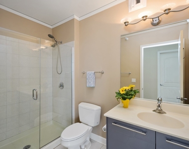 450 E Waterside Drive - Photo Thumbnail 14