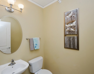 450 E Waterside Drive - Photo Thumbnail 15