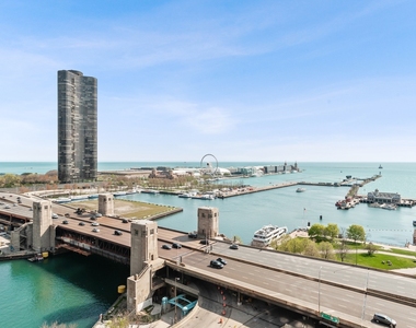 450 E Waterside Drive - Photo Thumbnail 18