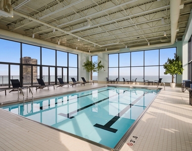 450 E Waterside Drive - Photo Thumbnail 21