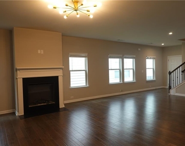 2719 Morgan Spring Trail - Photo Thumbnail 14
