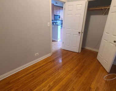 6507 S Ellis Avenue - Photo Thumbnail 3