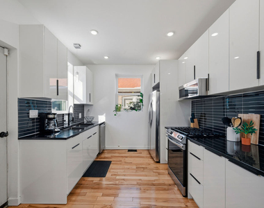 1610 S 4th Avenue - Photo Thumbnail 9