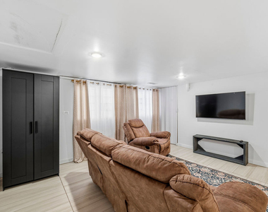 1610 S 4th Avenue - Photo Thumbnail 17