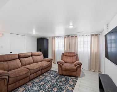 1610 S 4th Avenue - Photo Thumbnail 18