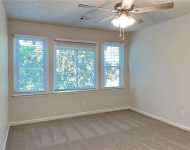 1800 Baynard Court Nw - Photo Thumbnail 14