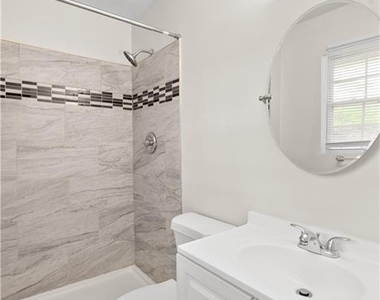 2161 Rochelle Way Sw - Photo Thumbnail 10