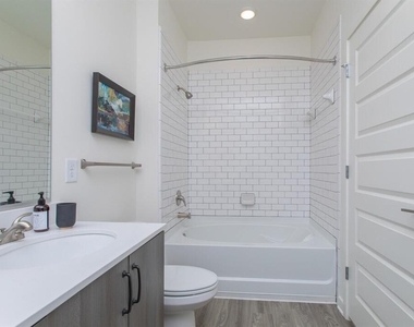 6255 Riverview Road Se - Photo Thumbnail 14