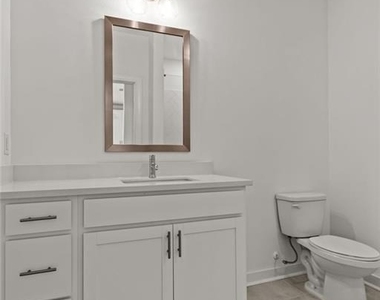 383 Grant Circle Se - Photo Thumbnail 22