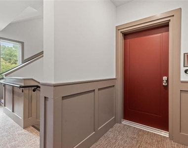 383 Grant Circle Se - Photo Thumbnail 26
