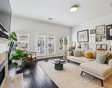 745 Fountainhead Lane Ne - Photo Thumbnail 14