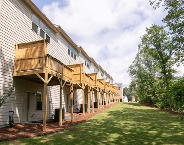 728 Sayers Court - Photo Thumbnail 17