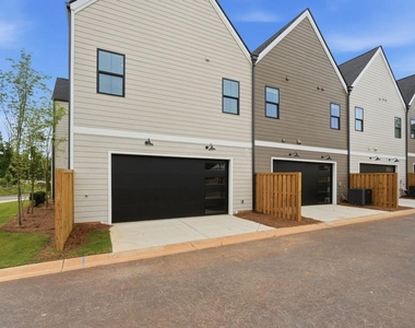 331 Orchid Street - Photo Thumbnail 22