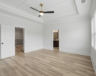 331 Orchid Street - Photo Thumbnail 11