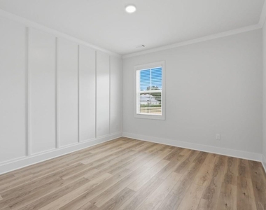 331 Orchid Street - Photo Thumbnail 17