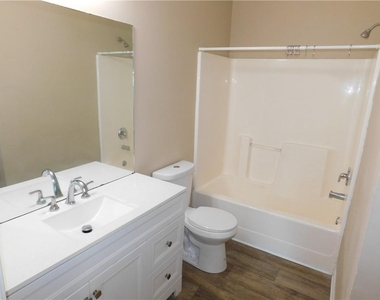 1005 Linam Avenue Se - Photo Thumbnail 13