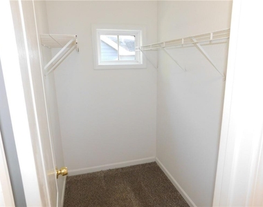 1005 Linam Avenue Se - Photo Thumbnail 21