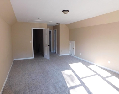 1005 Linam Avenue Se - Photo Thumbnail 20