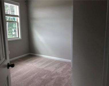 324 Beacons Place - Photo Thumbnail 30