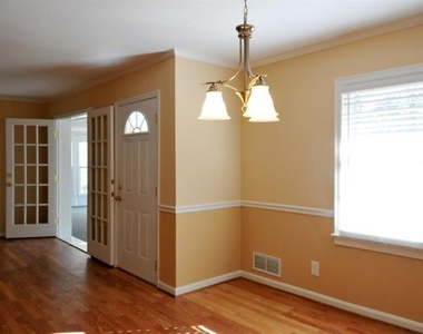 1278 Fairhill Lane - Photo Thumbnail 10