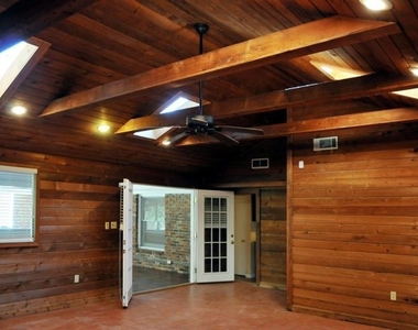 1278 Fairhill Lane - Photo Thumbnail 19