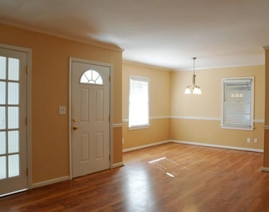 1278 Fairhill Lane - Photo Thumbnail 4