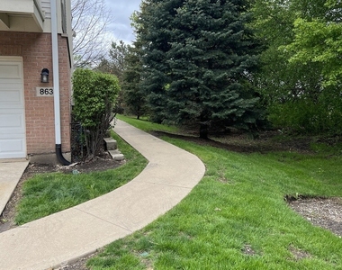 863 Pheasant Trail - Photo Thumbnail 19