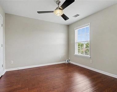 3641 Ramsey Close Sw - Photo Thumbnail 6
