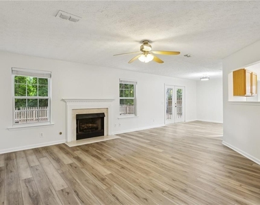 208 Carrington Way - Photo Thumbnail 1