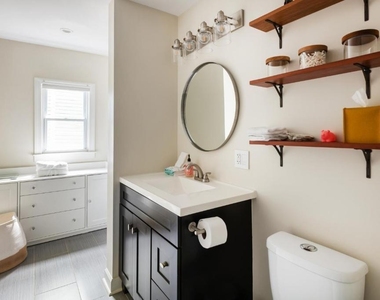 307 Georgia Avenue Se - Photo Thumbnail 57