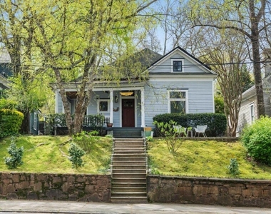 307 Georgia Avenue Se - Photo Thumbnail 4