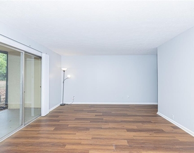 2398 Lawrenceville Highway - Photo Thumbnail 13